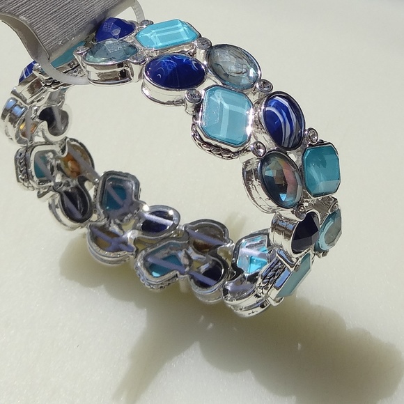 Colorful Multirow Stretch Bracelet - Picture 3 of 8